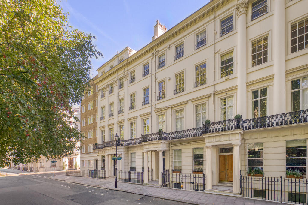 Apartment in London, Paddington - View 3