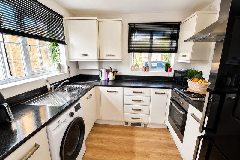 House in Northampton - View 5