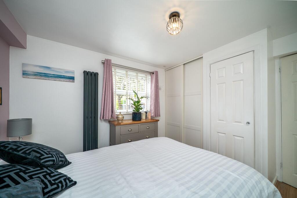 Additional image 10 of High Street, Markyate, AL3