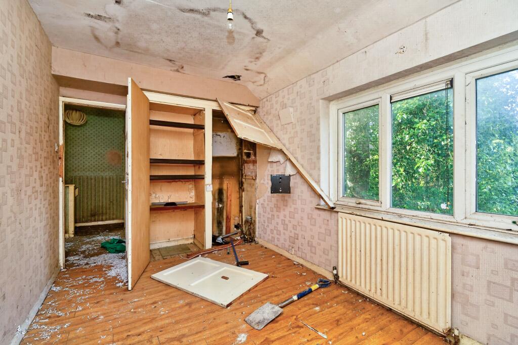 House in Rochdale, Greater Manchester - More