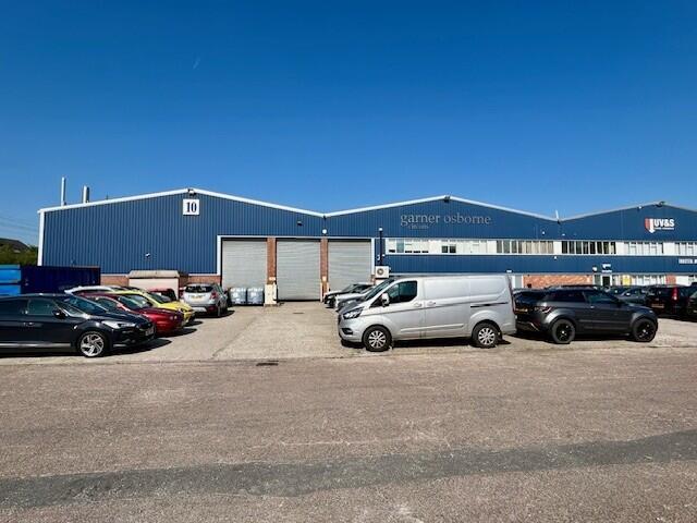 Main image of property: Unit 10 Hambridge Business Centre, Hambridge Lane, Newbury, West Berkshire, RG14 5TU