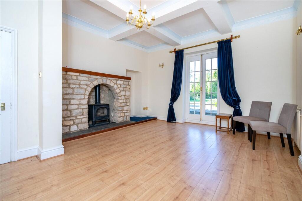 House in Sleaford, Holdingham, Leasingham - More