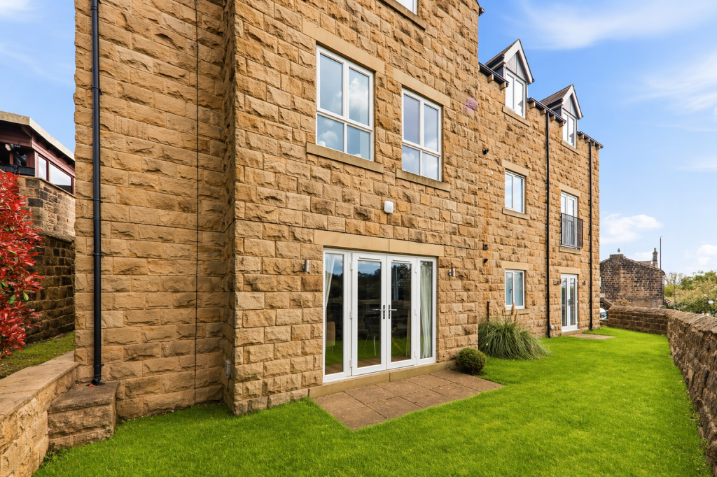 Main image of property: Hunters Court, The Square, Horsforth, Leeds, LS18 5GY