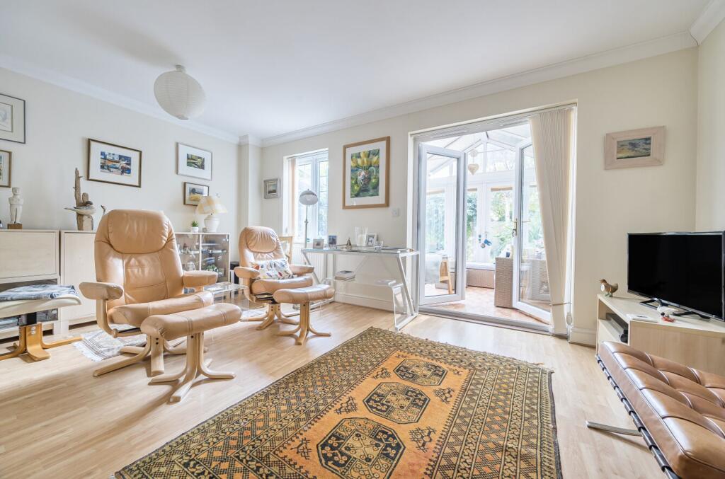 House in Arun, Aldwick - More