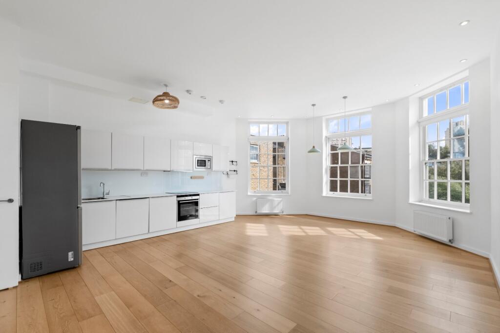 Apartment in London - View 2