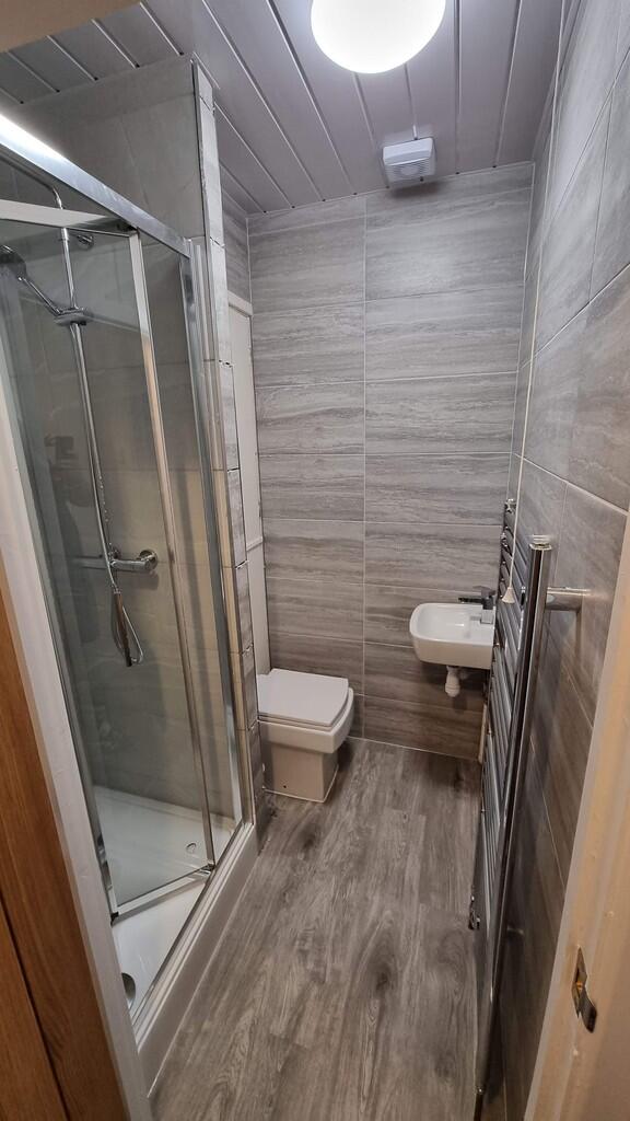 Trematon Terrace, Mutley, Plymouth. 5 bed centrally located HMO, let to professionals. photo 5