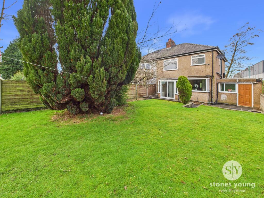 Richmond Crescent, Blackburn, BB1 photo 2