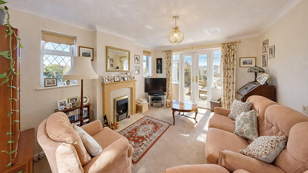 House in Canterbury - View 3