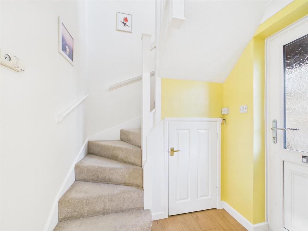 10 Preacher Close, St George, Bristol, BS5 8RA photo 3