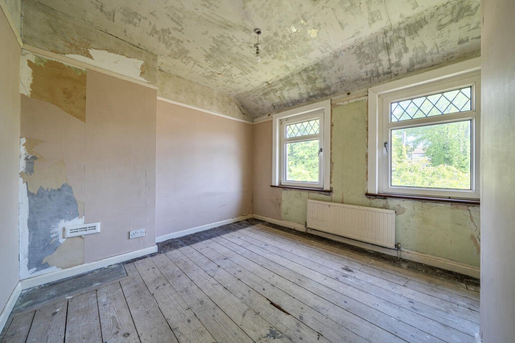 House in Sevenoaks, Horton Kirby and South Darenth - More