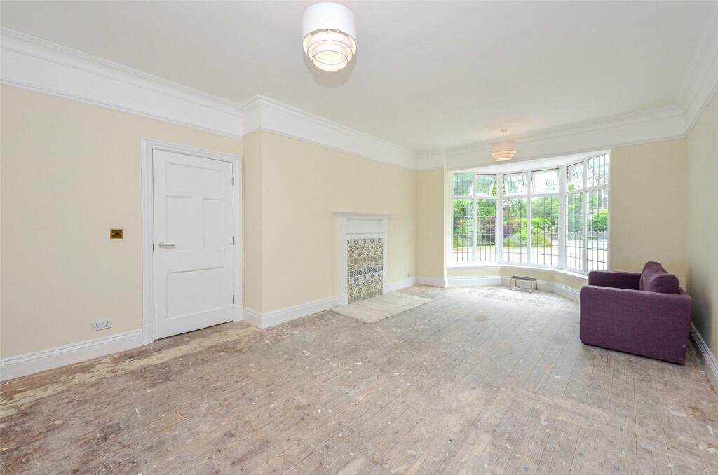 Conway Road, Colwyn Bay, Conwy, LL29 photo 3