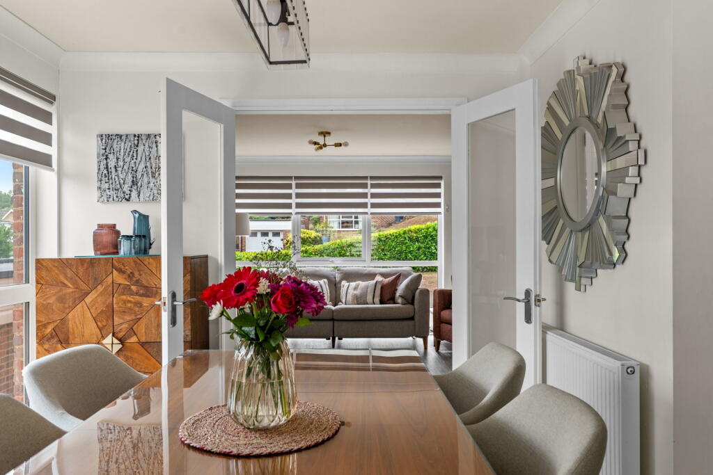House in Croydon - More