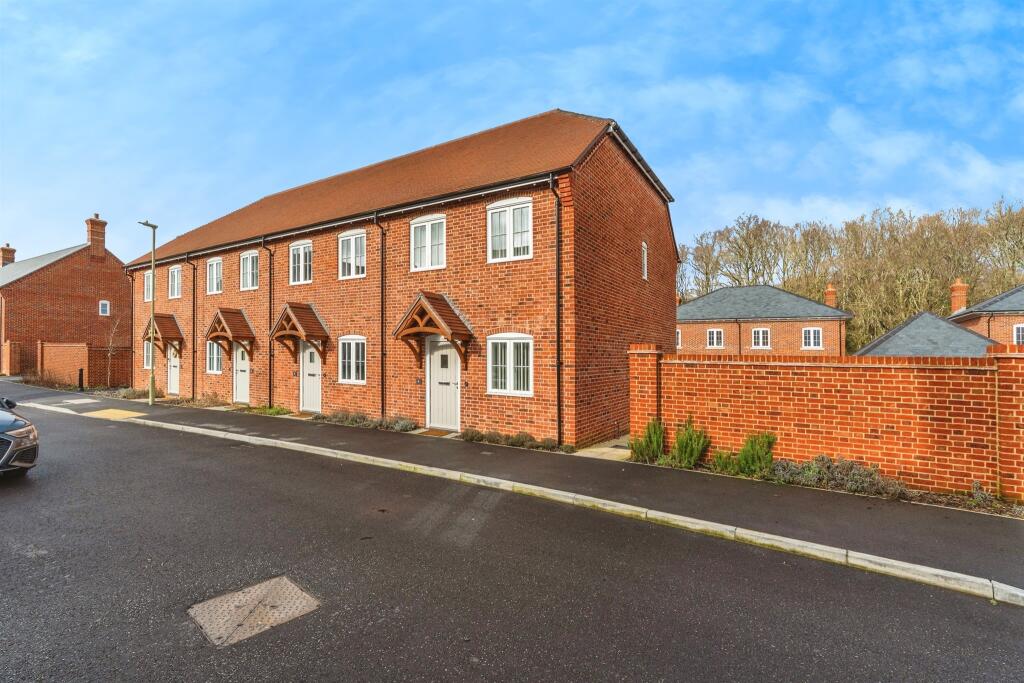 Main image of property: Keyes Street, North Baddesley, Southampton