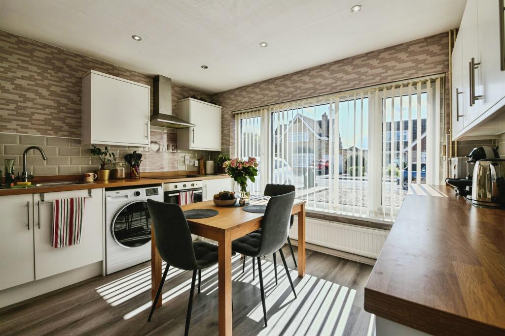 House in Peterborough - View 4