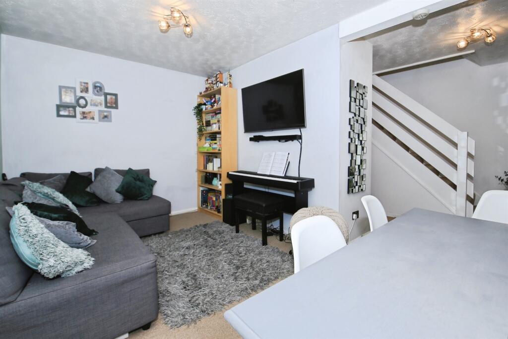 House in Huntingdonshire, Yaxley - View 5