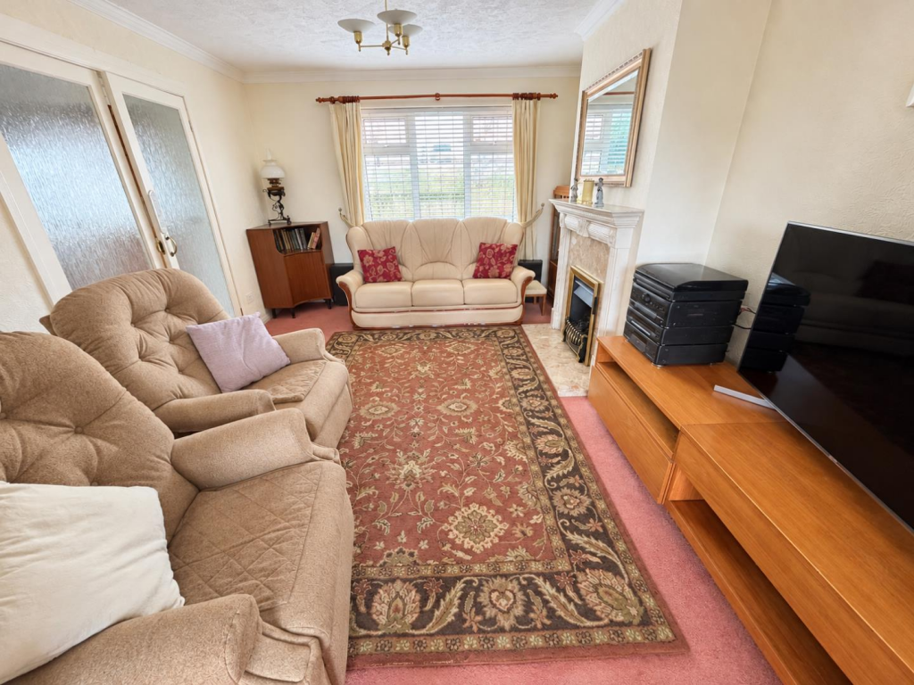 House in Northampton - View 3