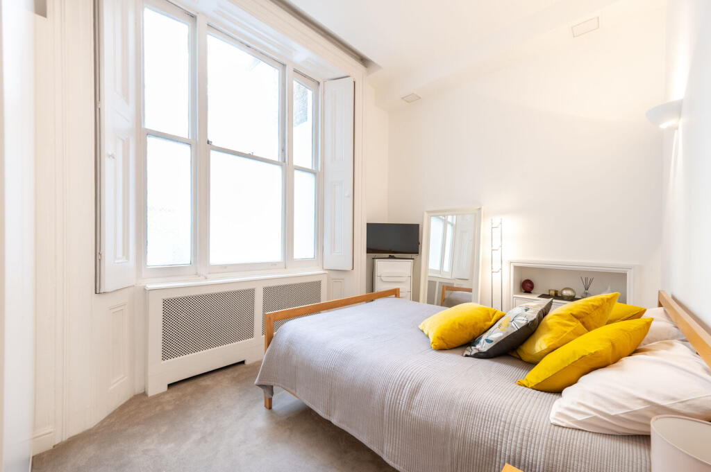 Apartment in London - View 2