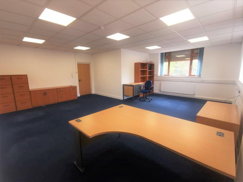 Main image of property: Dinting Lane Industrial Estate, Dinting 