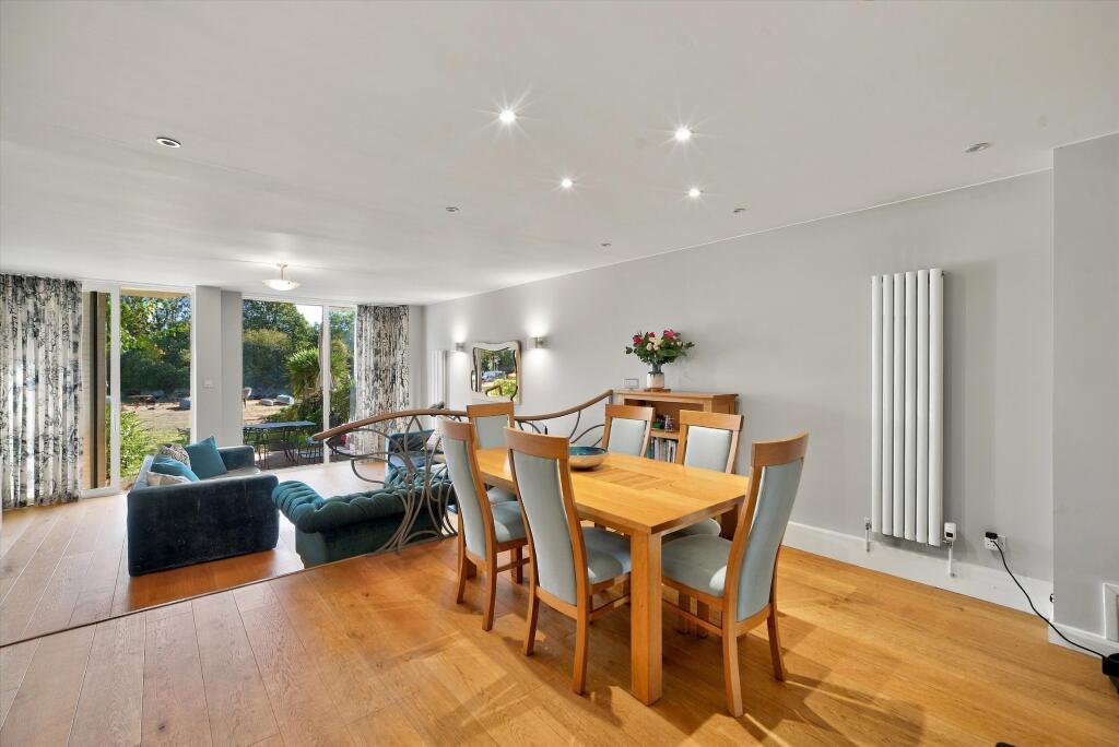 House in London - View 5