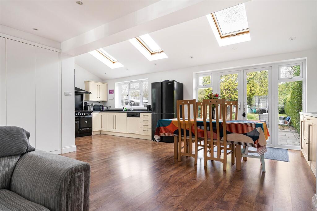 Main image of property: Buxton Road, Theydon Bois, Epping