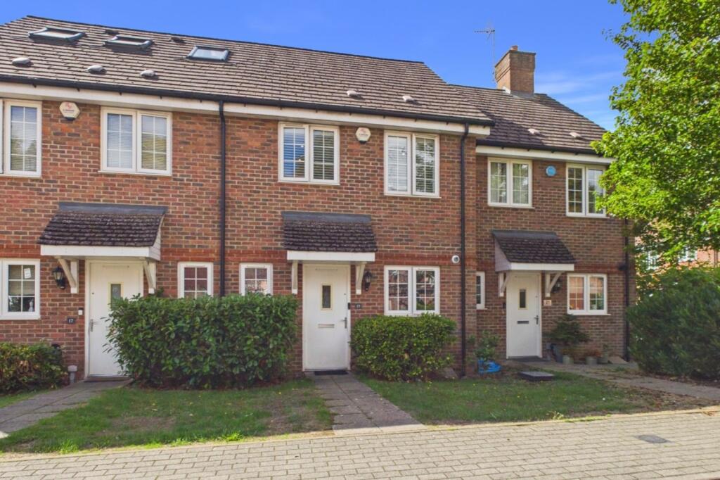 Main image of property: Brudenell Close, Amersham, Buckinghamshire, HP6