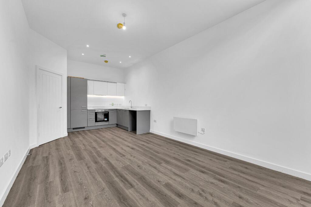Apartment in Bolton - More