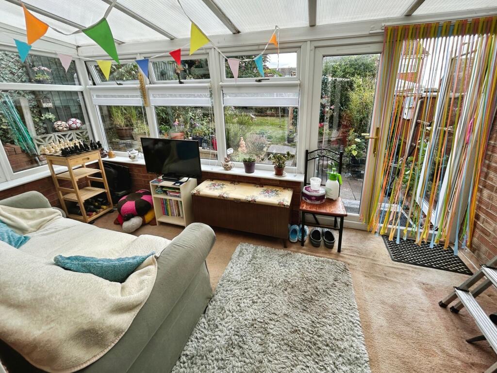 Wheatlands Road, Burton-On-Trent, DE15 photo 4