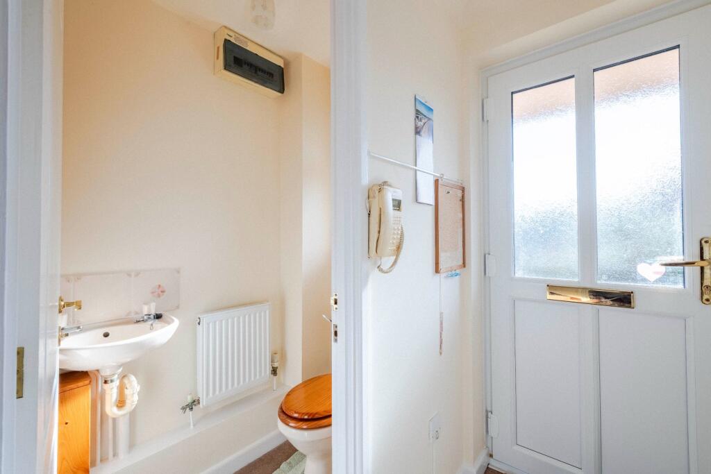 3, Mole Ridge Way, South Molton photo 4