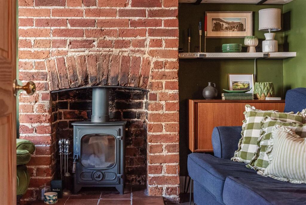 House in Chichester - View 4