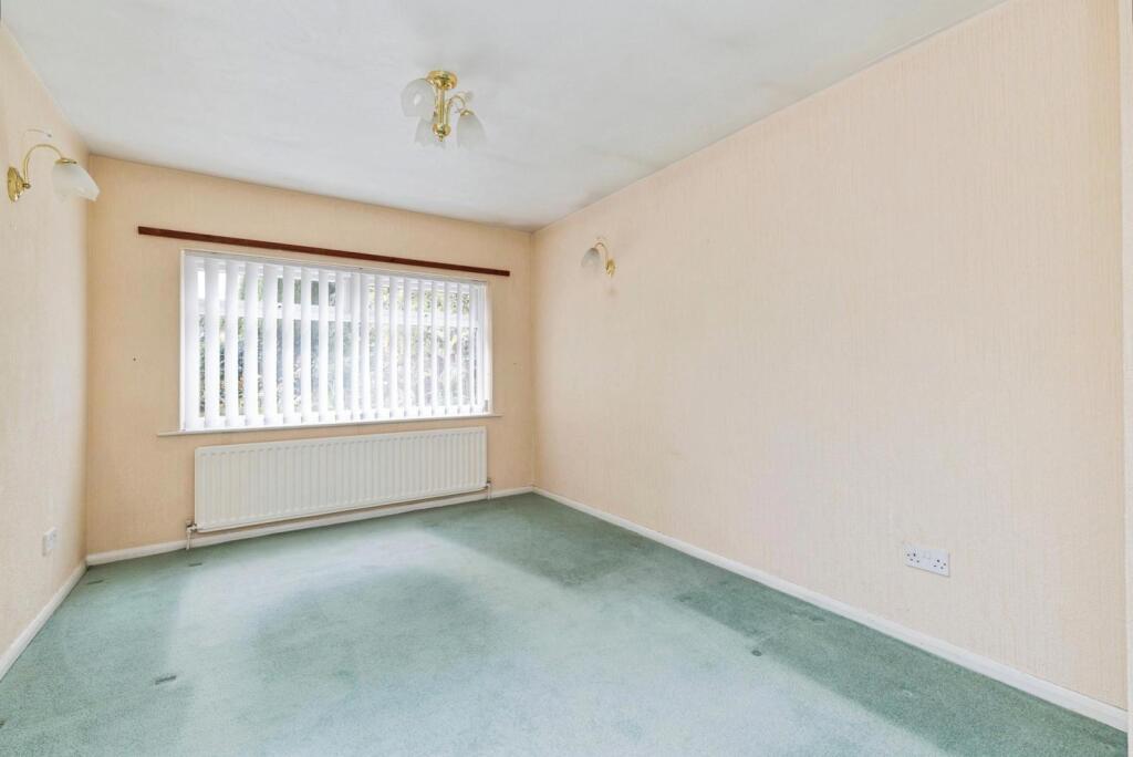 House in Egglescliffe, Stockton-on-Tees - More
