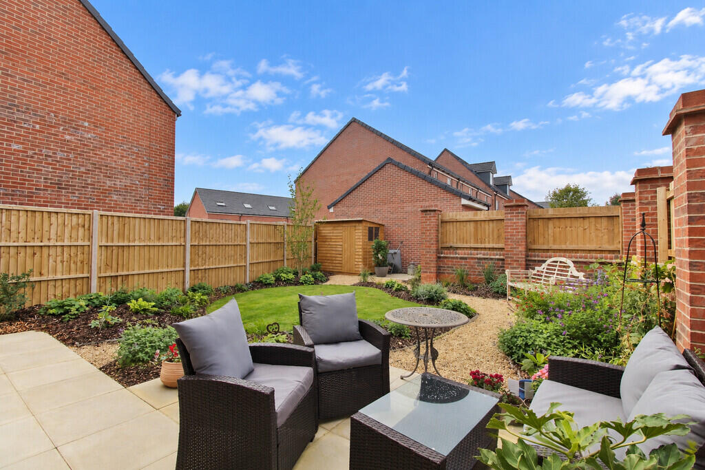 House in Portsmouth - View 3