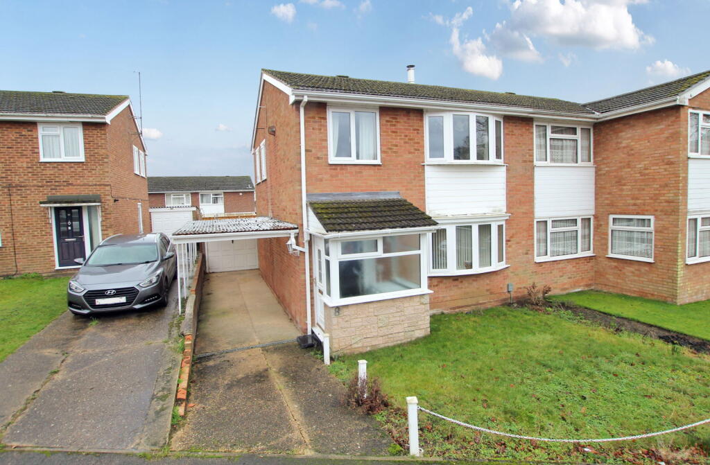 Main image of property: Ivel View, Sandy, SG19 1AU
