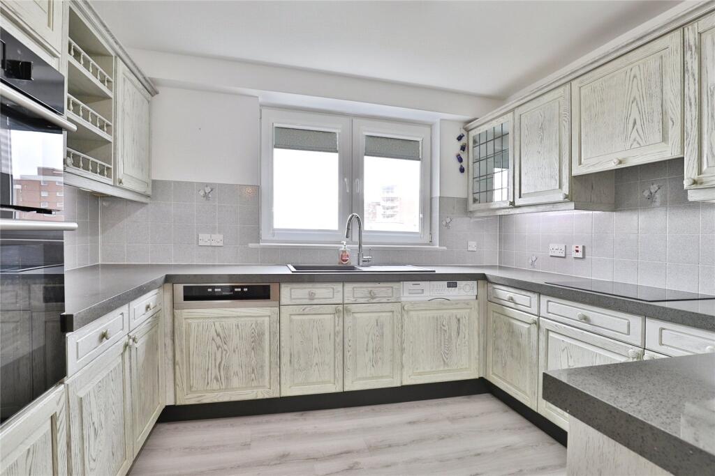 Additional image 4 of Manor Road, East Cliff, Bournemouth, Dorset, BH1