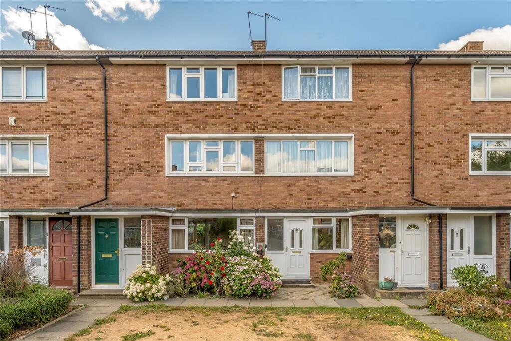 Main image of property: Lyme Farm Road, Lee