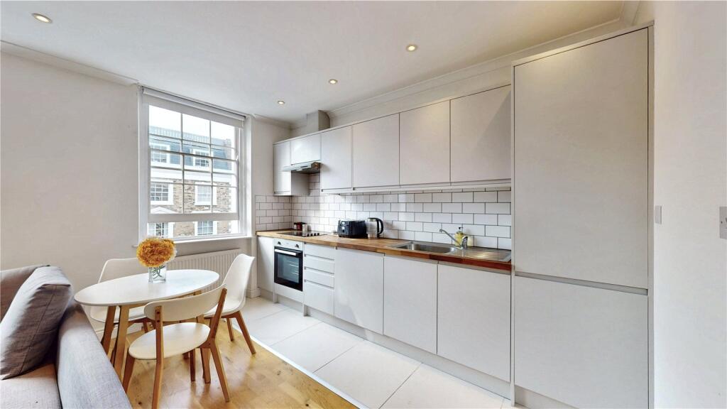Apartment in London - View 5