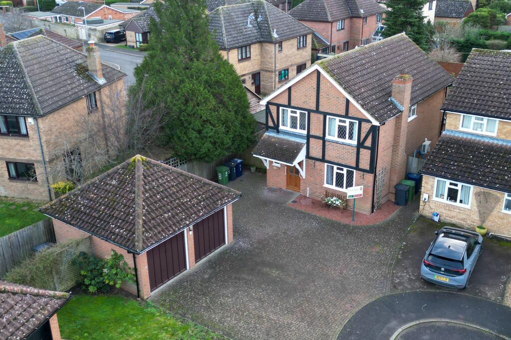 Main image of property: Starling Close, Milton, CB24