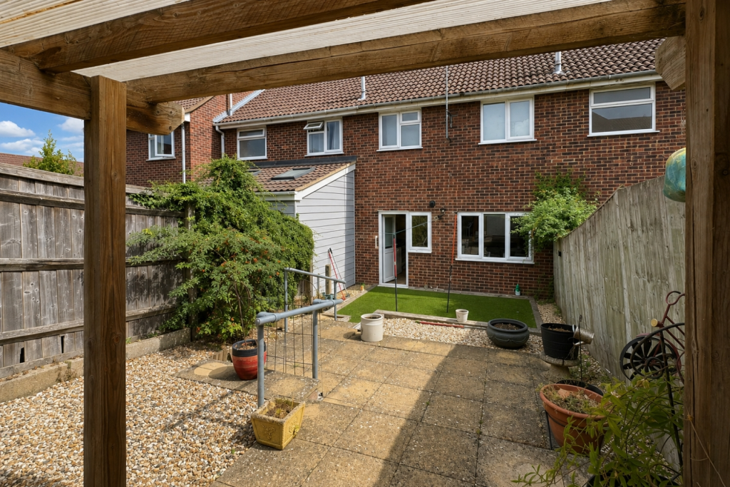 House in Wantage, Belmont Park - View 3