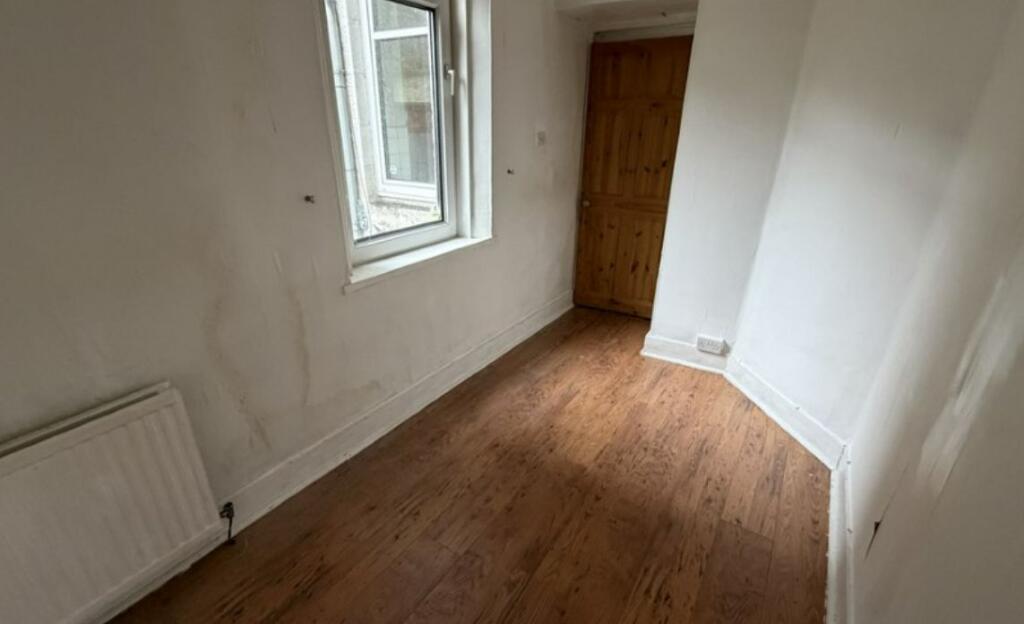 Additional image 8 of  Flat A, 178, Victoria Road, Aberdeen, AB119NN