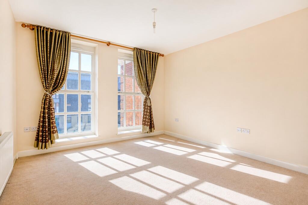 Additional image 4 of Newsom Place, St Albans, Hertfordshire, AL1