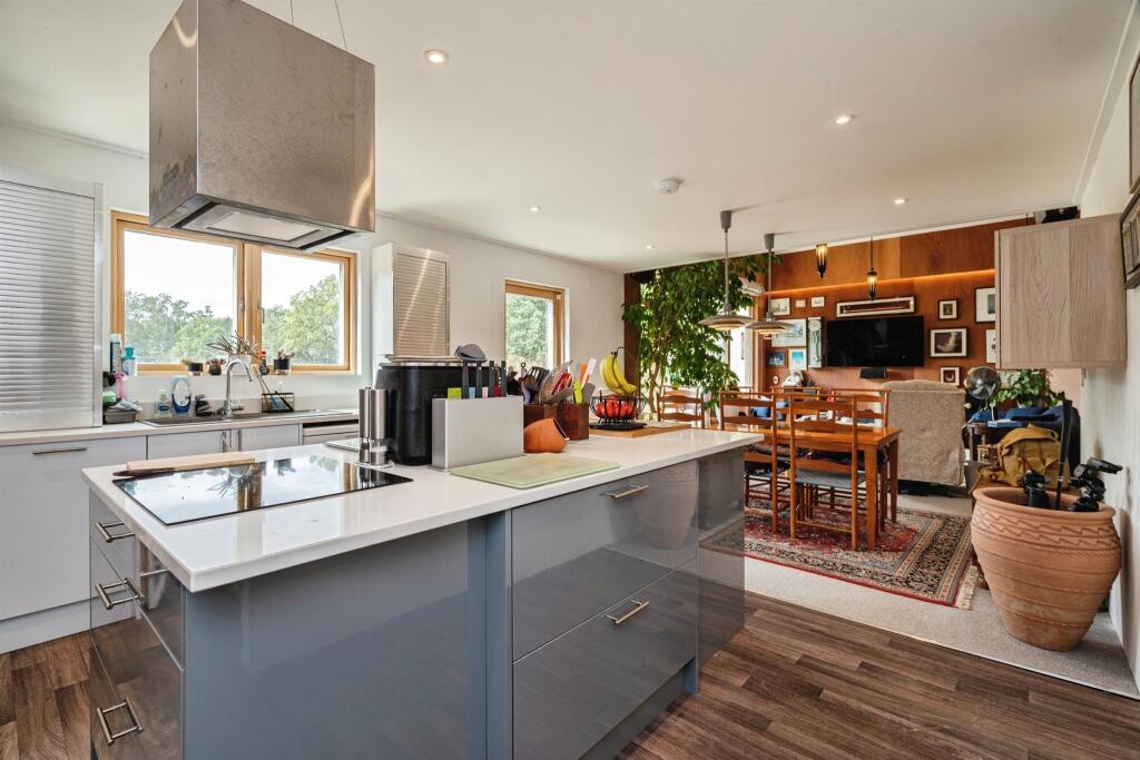 House in Breckland, Stow Bedon - More