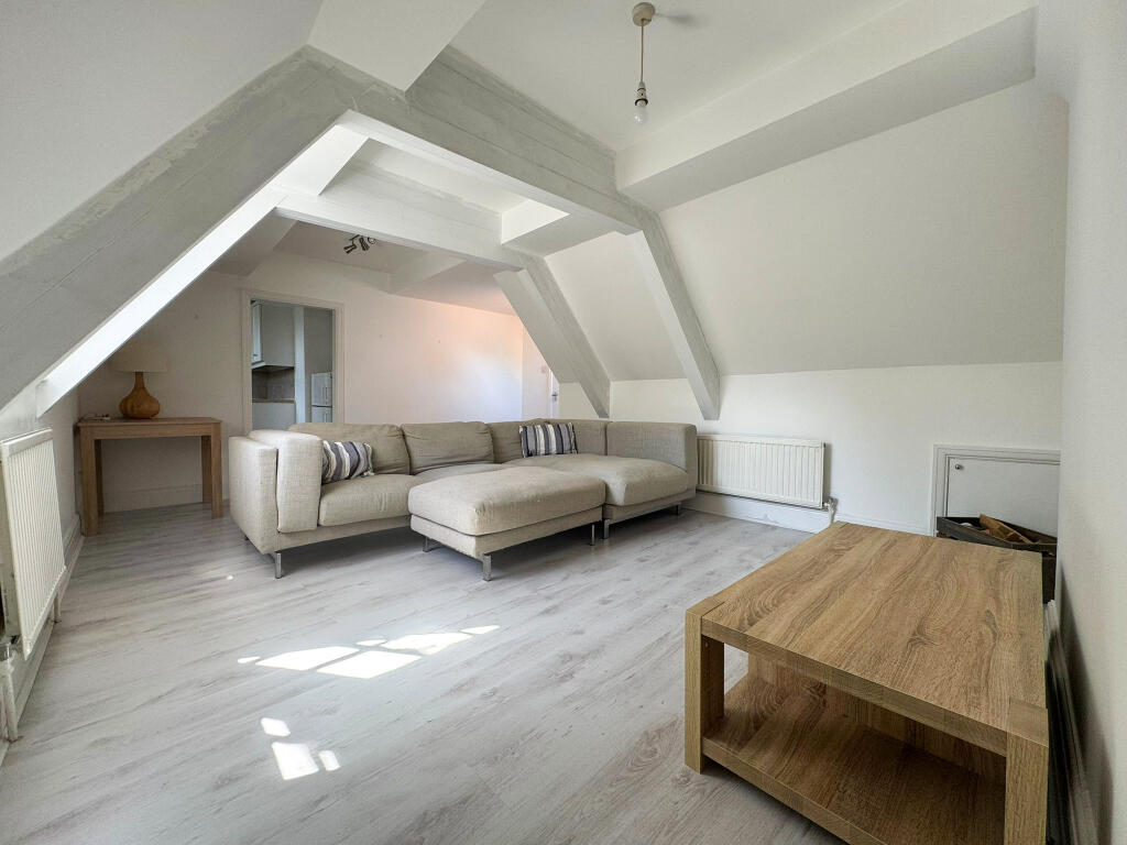 Apartment in Willerby, East Riding of Yorkshire - View 2