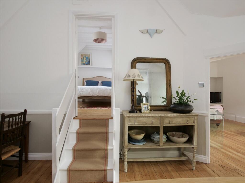 Additional image 5 of Stunning Two Bedroom Flat in Wells, Somerset