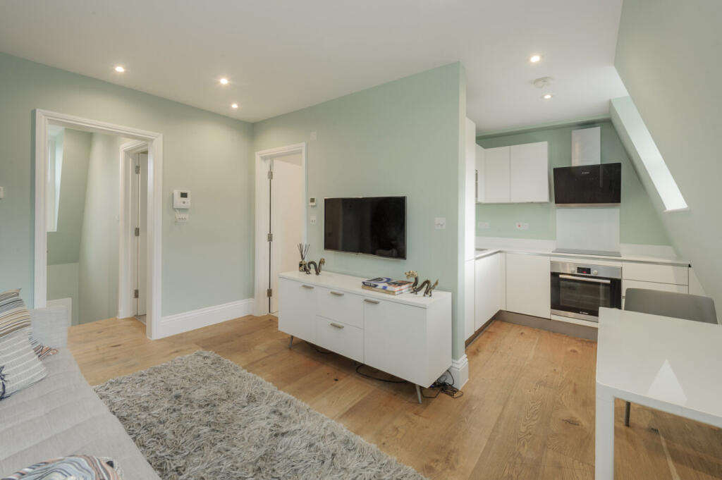 Main image of property: Oakley Street, Chelsea, SW3