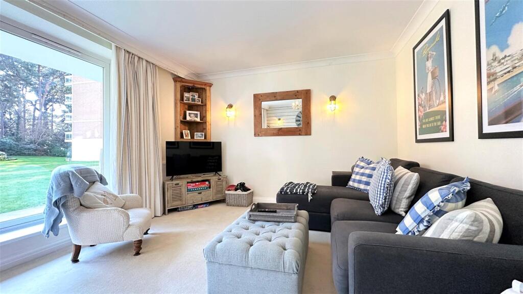 Apartment in Bournemouth - View 5