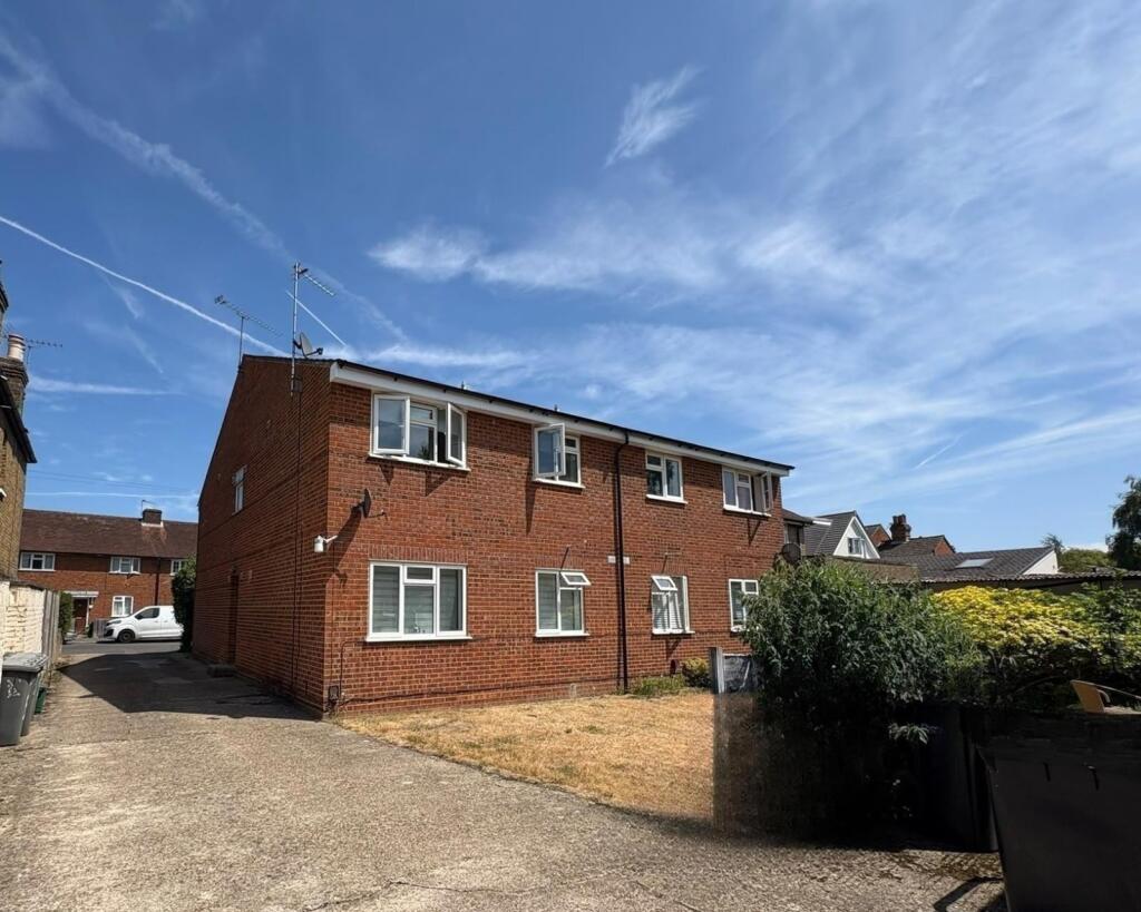 Main image of property: Wendover Road, Staines-upon-Thames, Surrey, TW18
