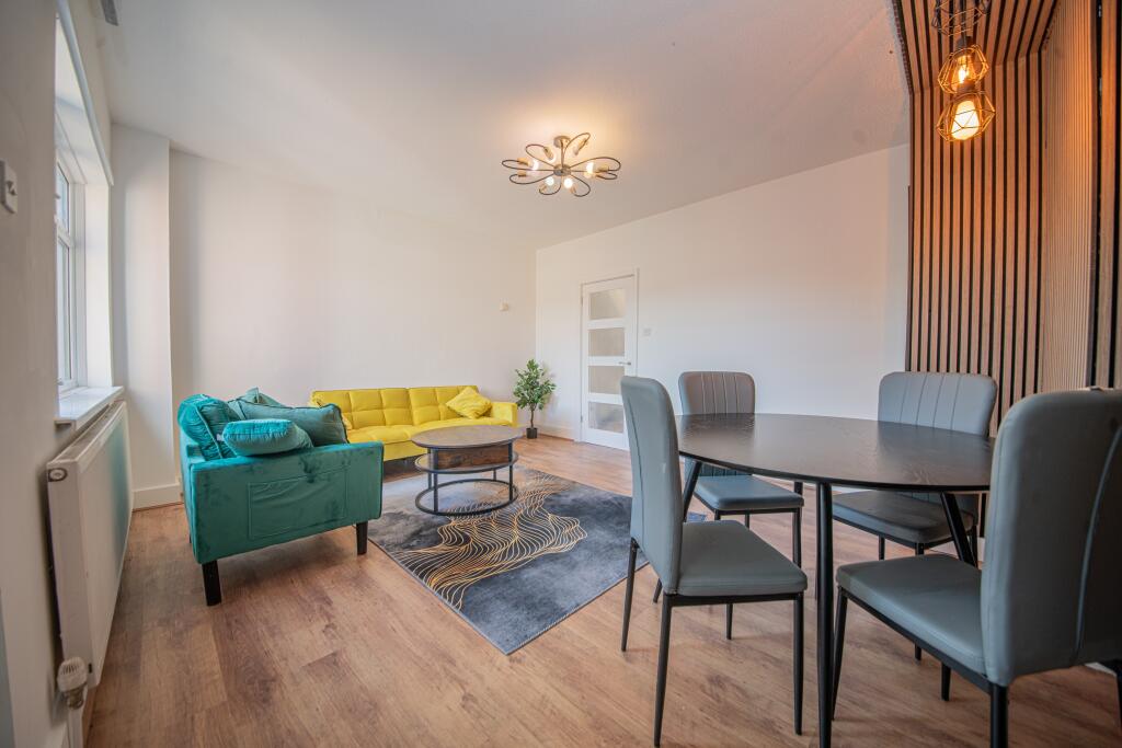 House in Southampton - View 5