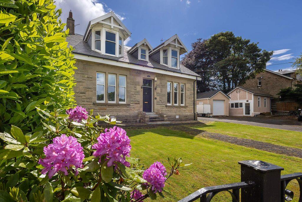 Main image of property: Glen Road, Shotts