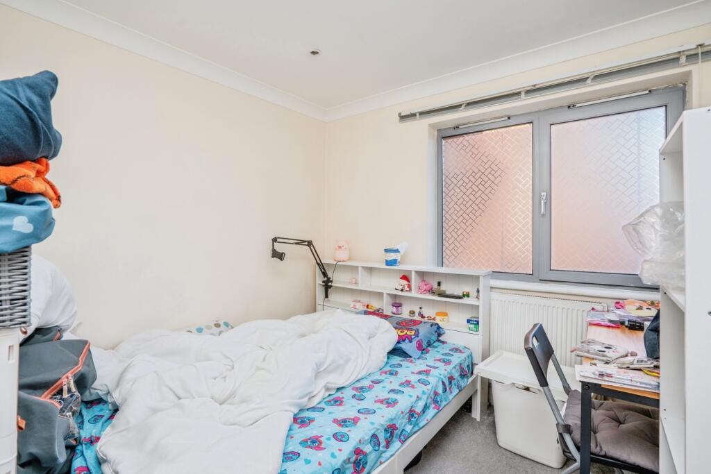 Apartment in Portsmouth - More