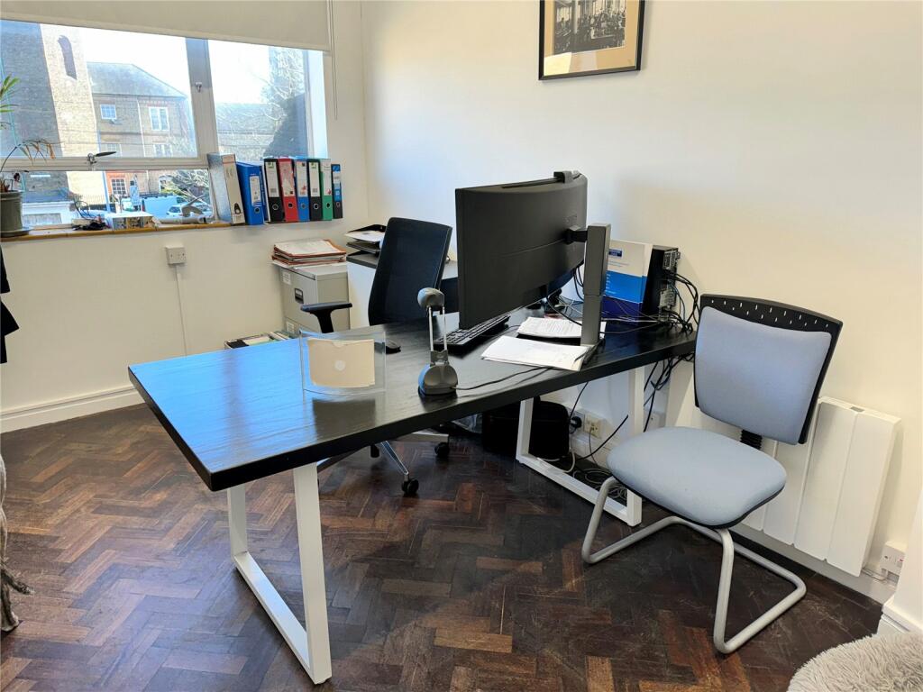 Main image of property: Bank Street, Braintree, Essex, CM7