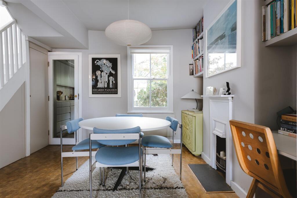 House in London - More
